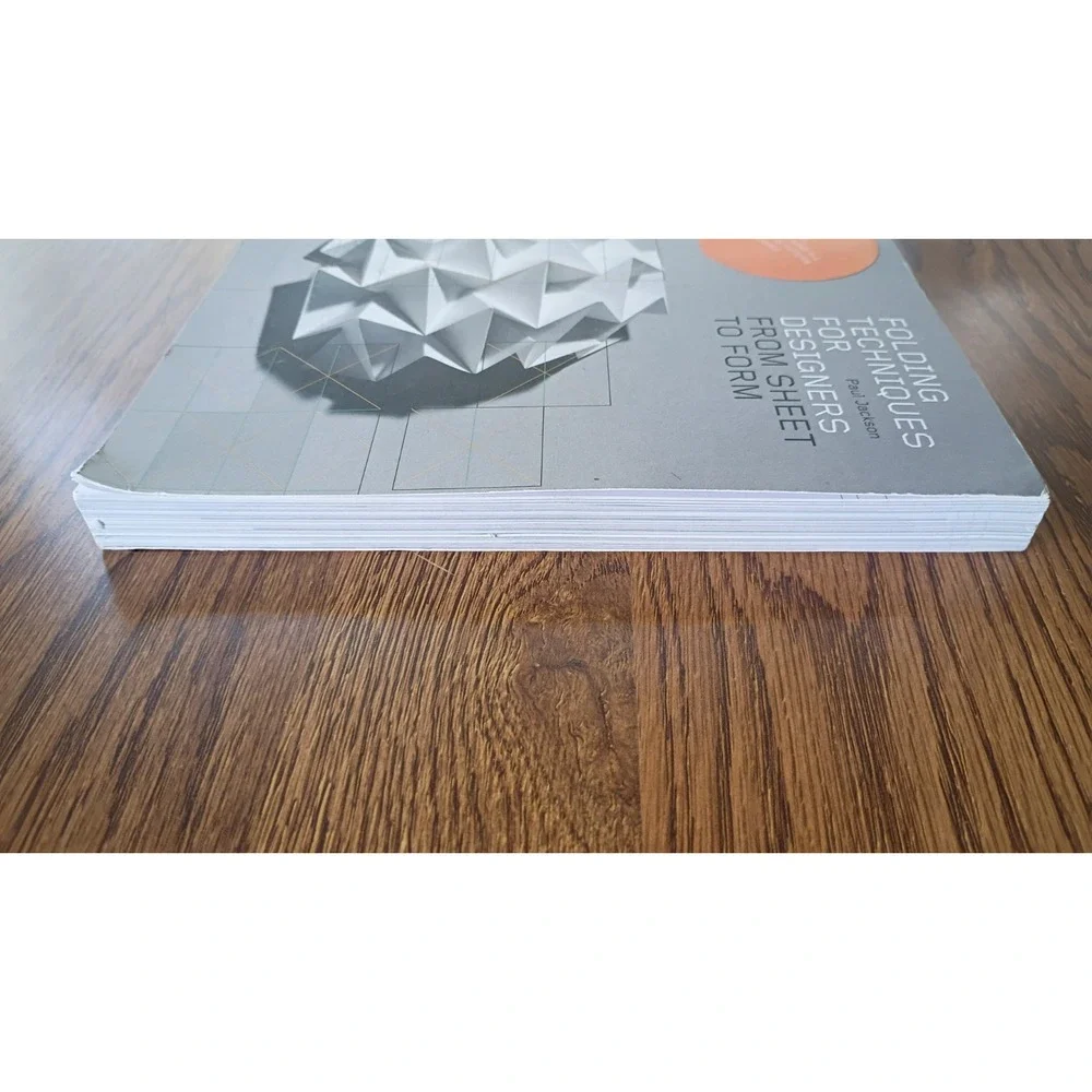 Folding Techniques for Designers: From Sheet to Form by Paul Jackson (with CD)